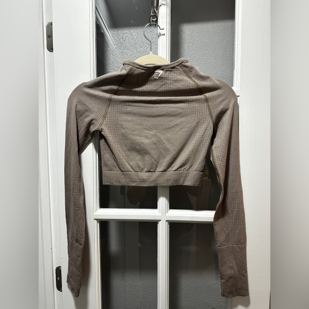 NWT Gymshark VITAL SEAMLESS 2.0 LONG SLEEVE CROP TOP-Brown - Picture 9 of 10